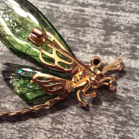 Green Dragonfly Brooch - Picture 2 of 6
